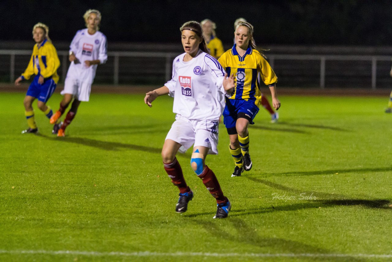 Bild 218 - B-Juniorinnen SV Henstedt-Ulzburg - Holstein Kiel : Ergebnis: 0:12